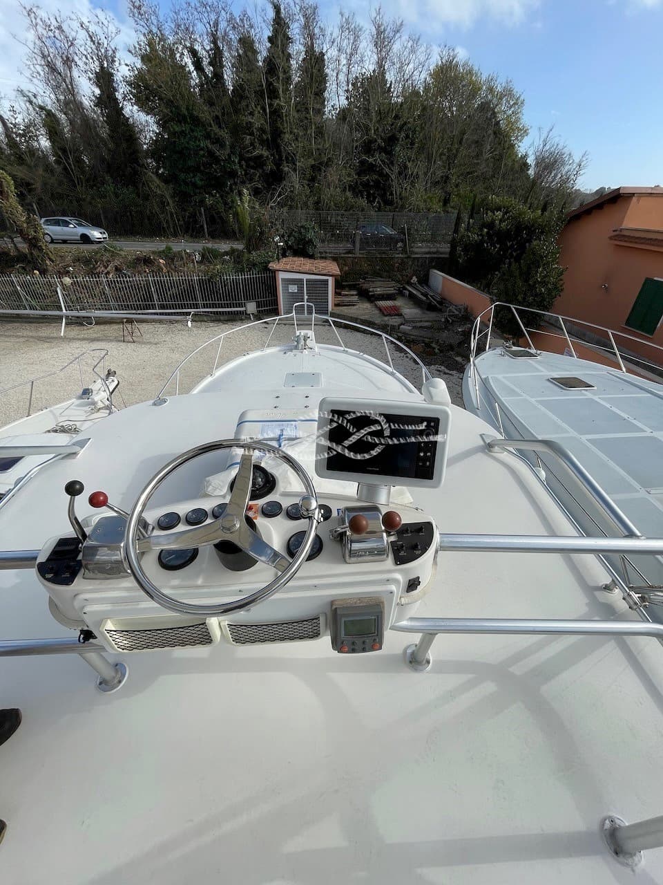 Luhrs 360 Open - Deck View Luhrs 360 Open - Deck View