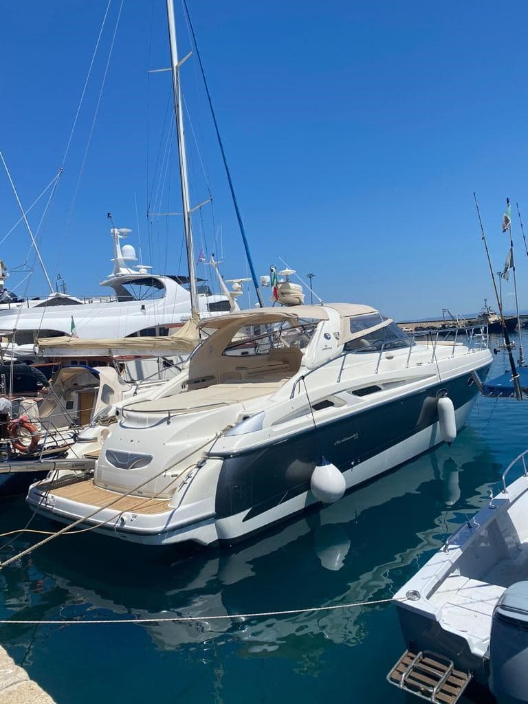 Cranchi 50 Mediterranee - Detail View 1 Cranchi 50 Mediterranee - Detail View 1