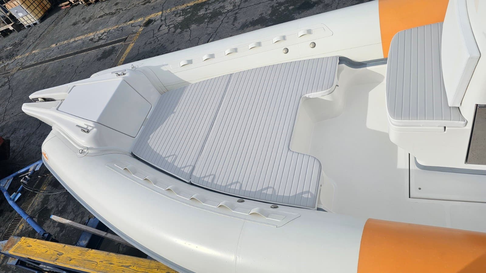 Bat 745 - Detail View 1 Bat 745 - Detail View 1