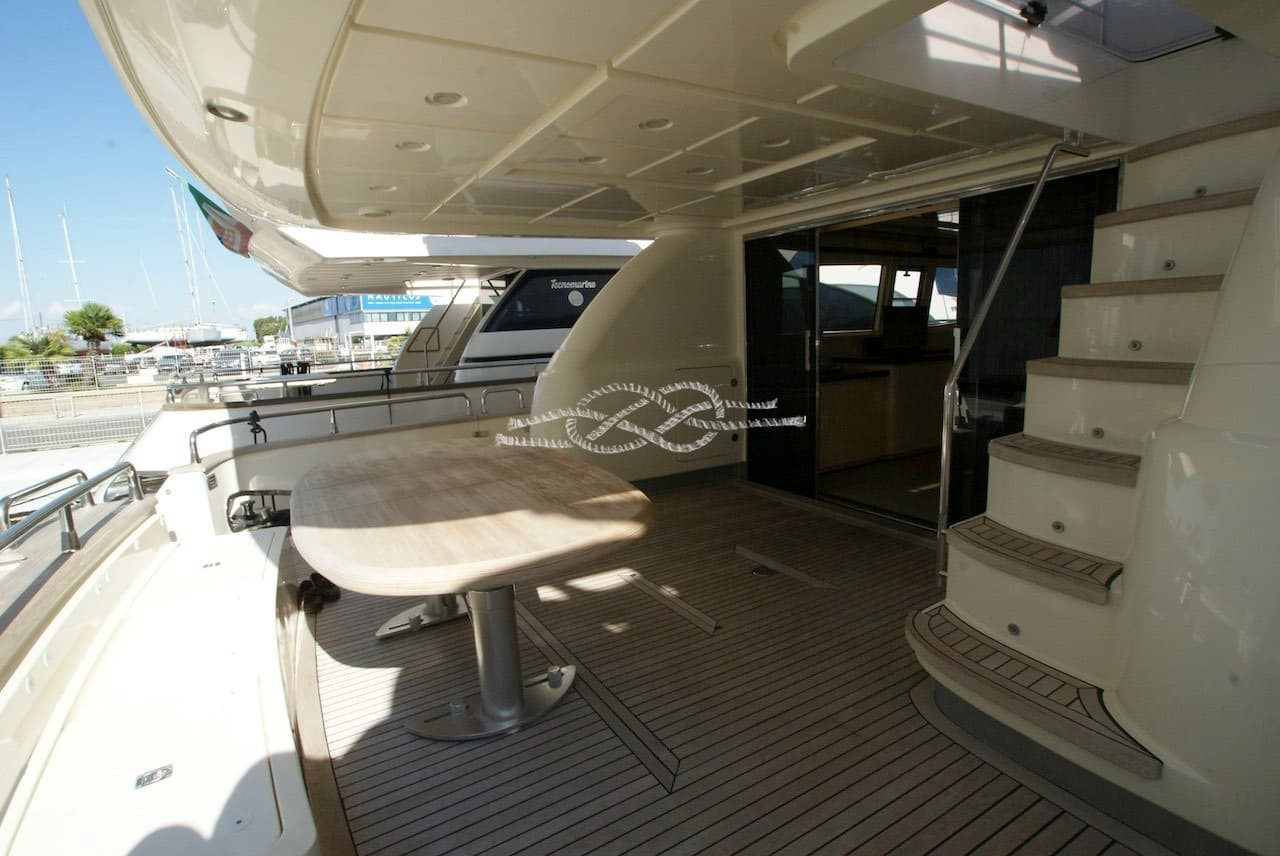 Canados Canados 76 - Interior View Canados Canados 76 - Interior View