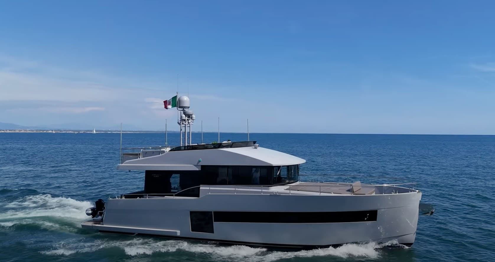 Sundeck Yachts 550 gebraucht - Detail 1