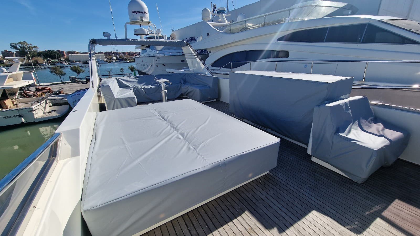 Canados Canados 88 - Detail View 1 Canados Canados 88 - Detail View 1