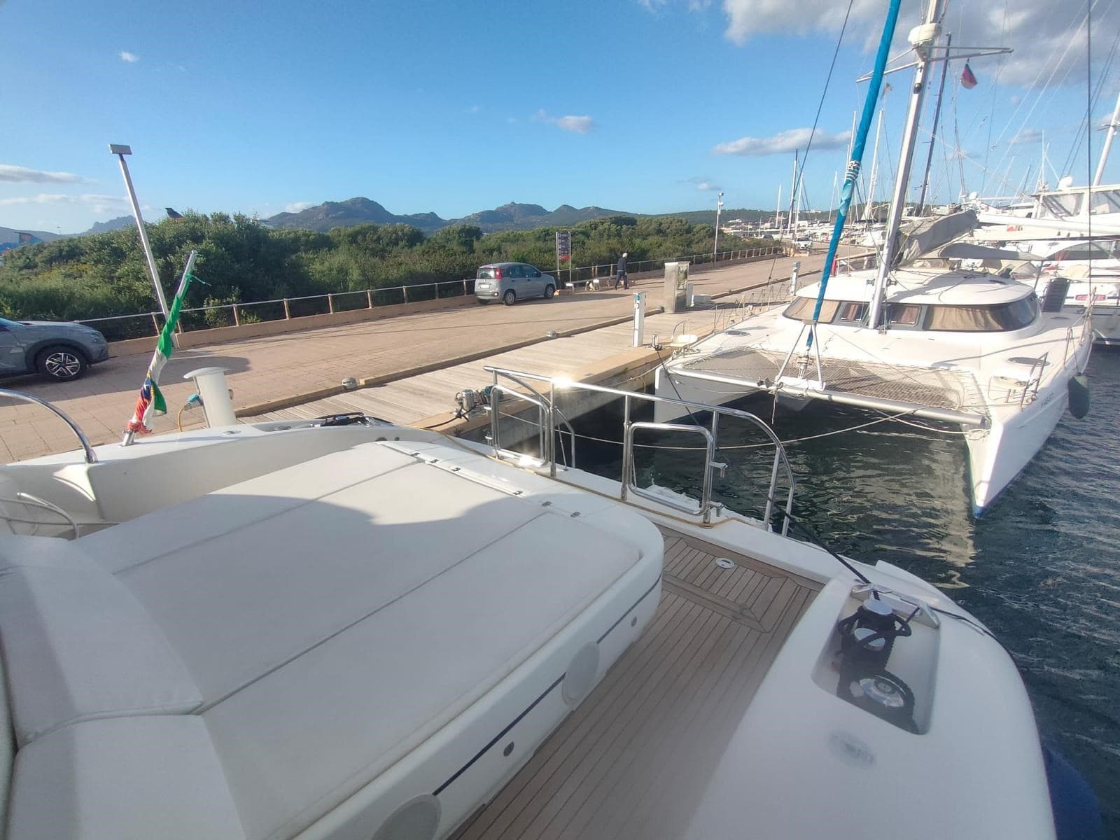 Overmarine 72 - Detail View 1 Overmarine 72 - Detail View 1