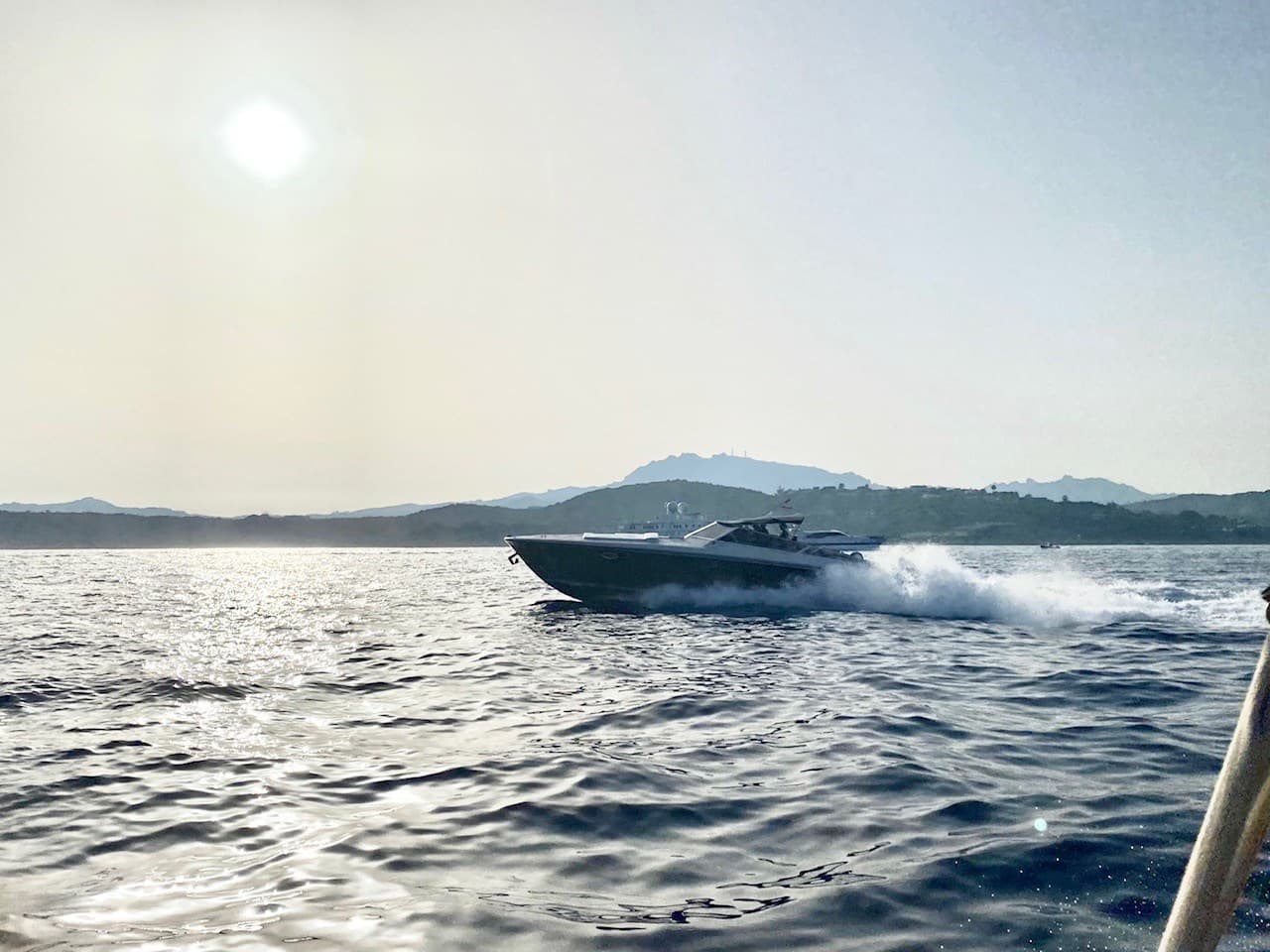 Cantieri Navali Di Roma Itama 38 - Interior View Cantieri Navali Di Roma Itama 38 - Interior View