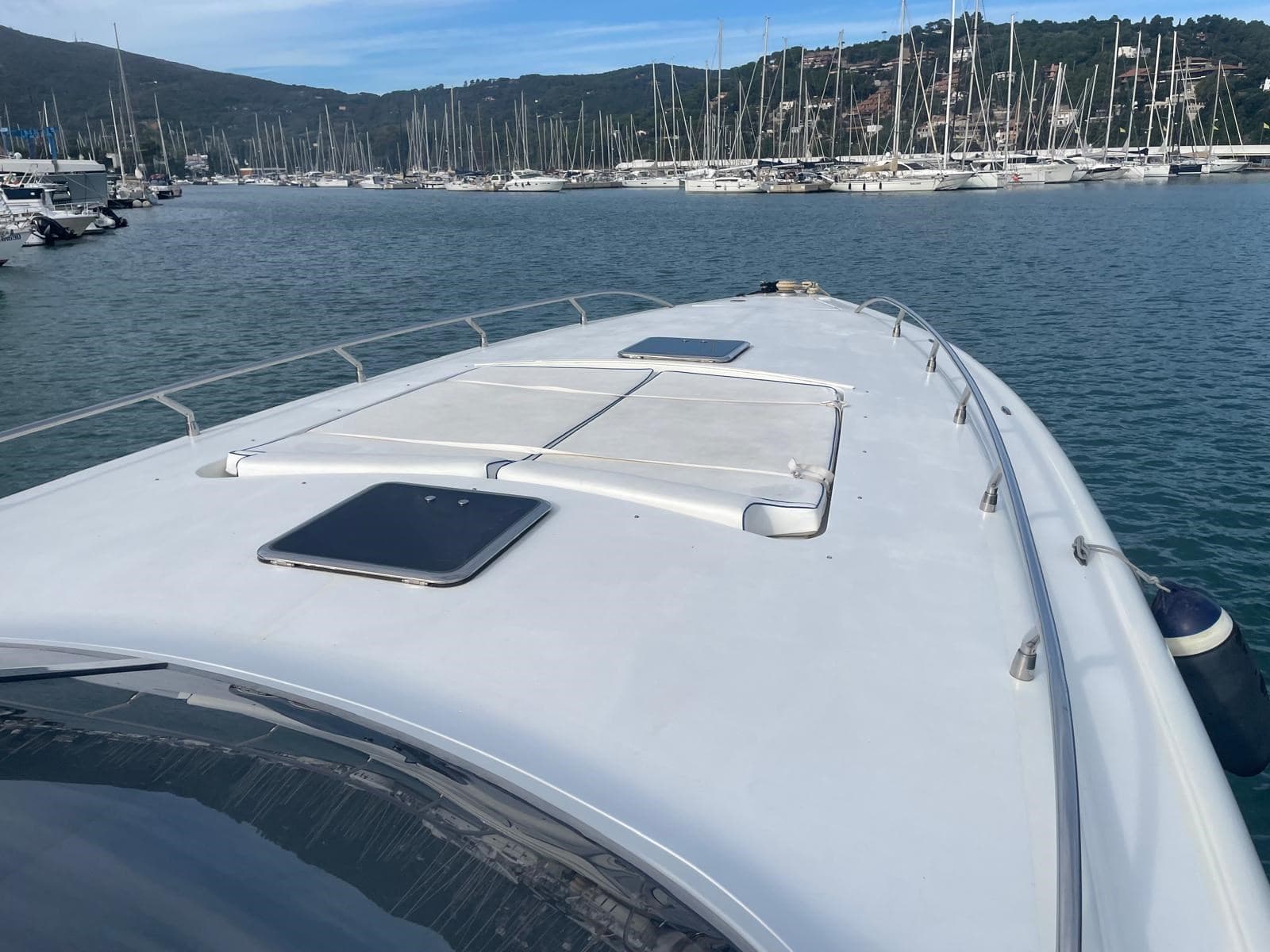 Tecnomar Madras 20 - Detail View 1 Tecnomar Madras 20 - Detail View 1