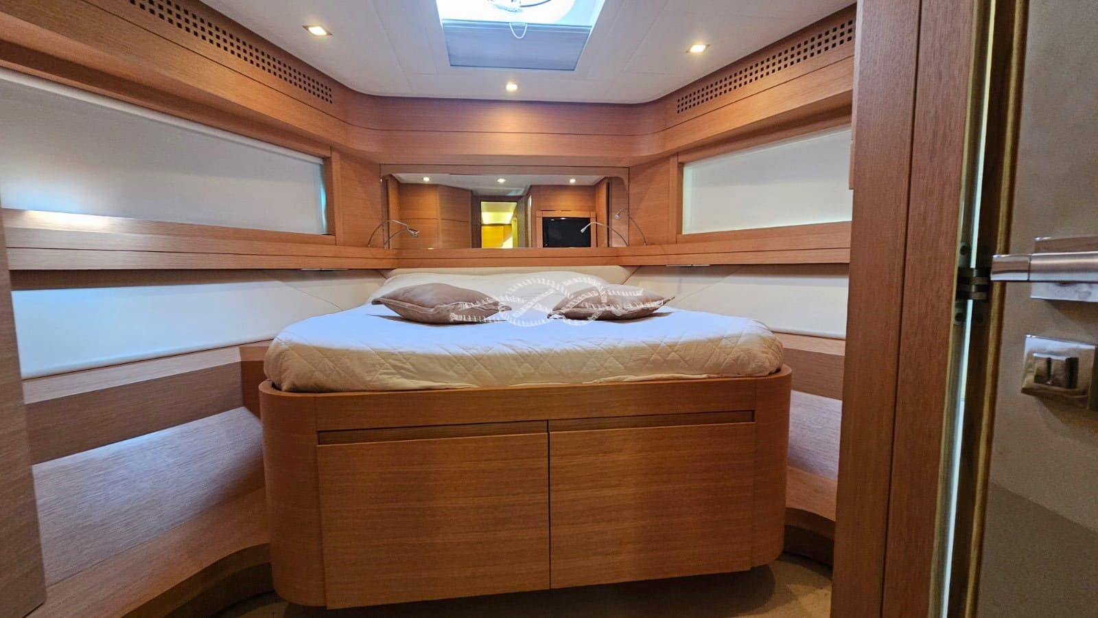 Pershing Pershing 80' gebraucht - Hauptbild 9