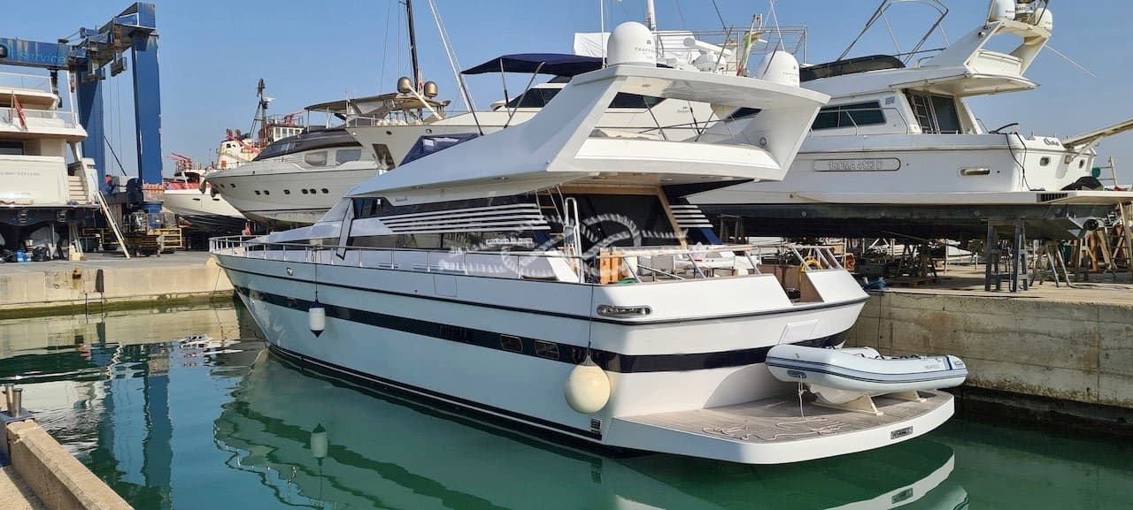 Cantieri di Pisa Akhir 22 S - Interior View Cantieri di Pisa Akhir 22 S - Interior View