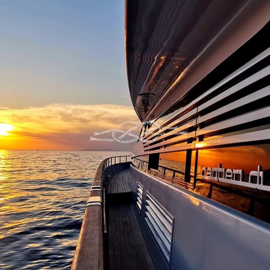 Cantieri di Pisa Akhir 22 S - Detail View 1 Cantieri di Pisa Akhir 22 S - Detail View 1