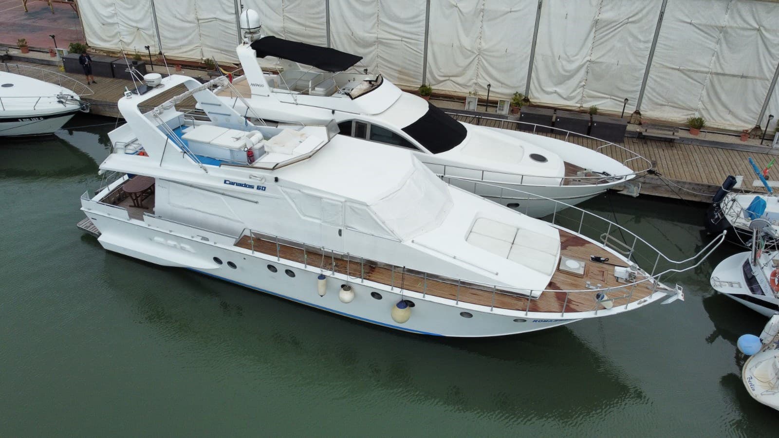 Canados Canados 60 - Main View Canados Canados 60 - Main View