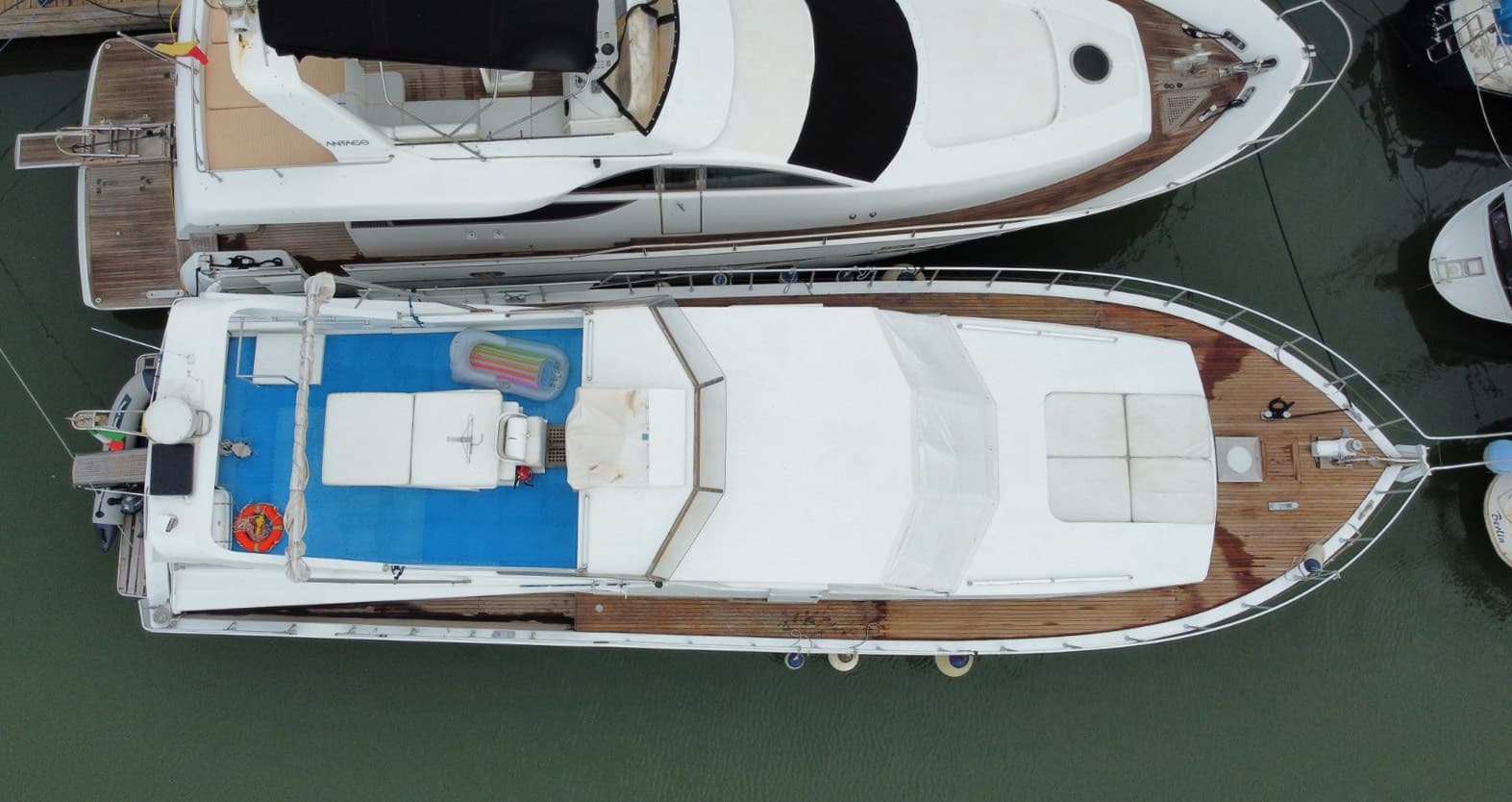 Canados Canados 60 - Detail View 1 Canados Canados 60 - Detail View 1