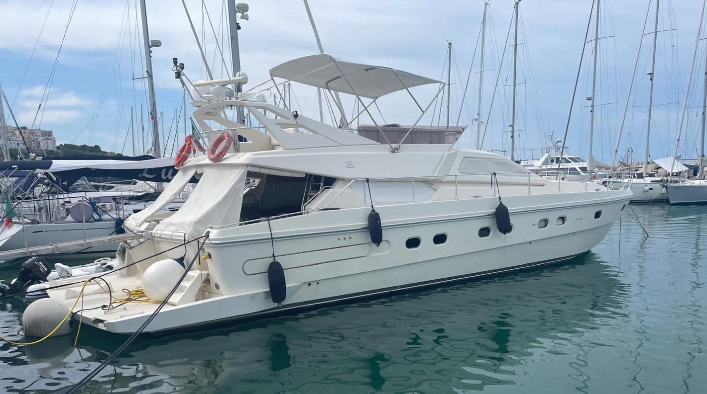 Ferretti 54 - Main View Ferretti 54 - Main View