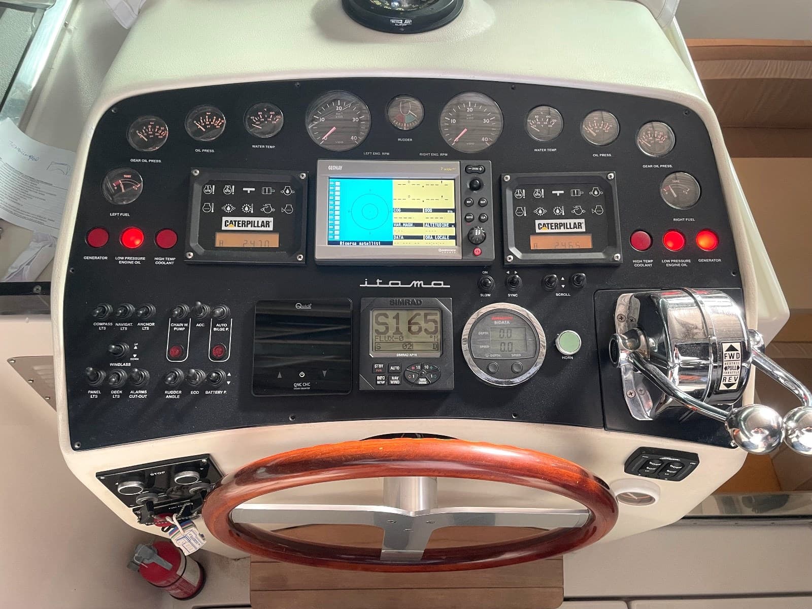 Cantieri Navali Di Roma Itama 38 - Deck View Cantieri Navali Di Roma Itama 38 - Deck View