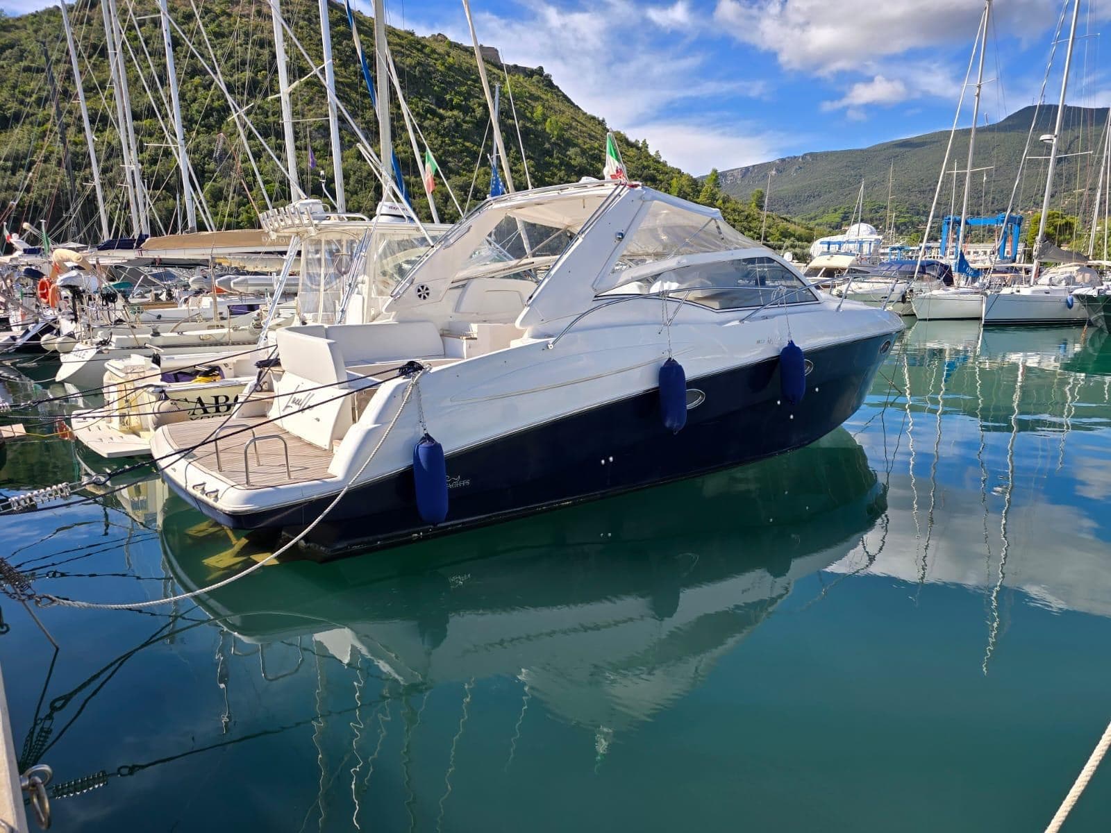 Rio Yachts 36 open usato - foto hero 2
