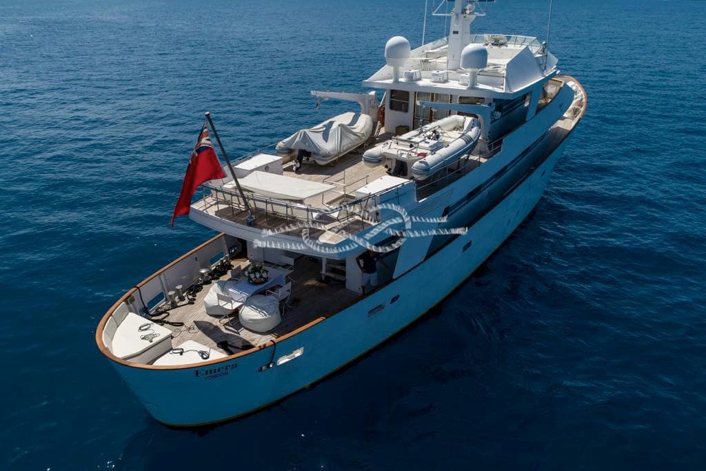 Camper & Nicholson 40 Charter - Interior View Camper & Nicholson 40 Charter - Interior View