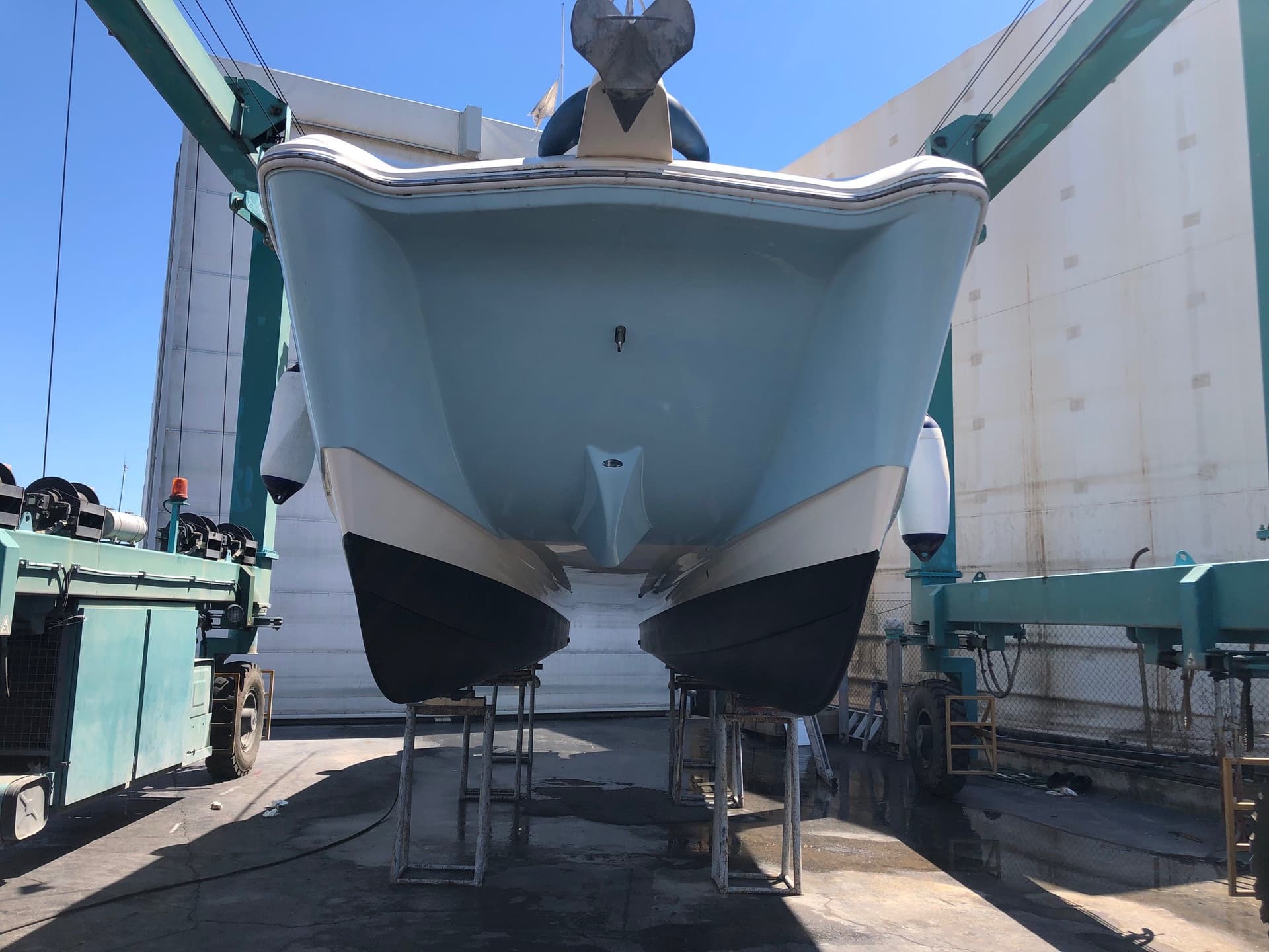 World Cat World Cat 330 Te - Detail View 1 World Cat World Cat 330 Te - Detail View 1