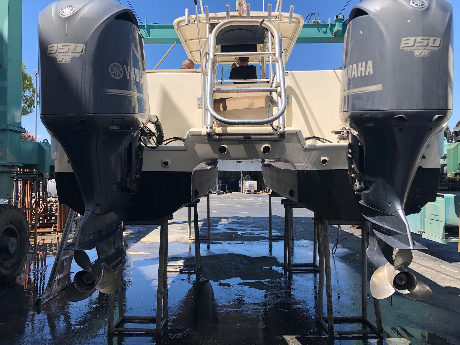 World Cat World Cat 330 Te - Deck View World Cat World Cat 330 Te - Deck View