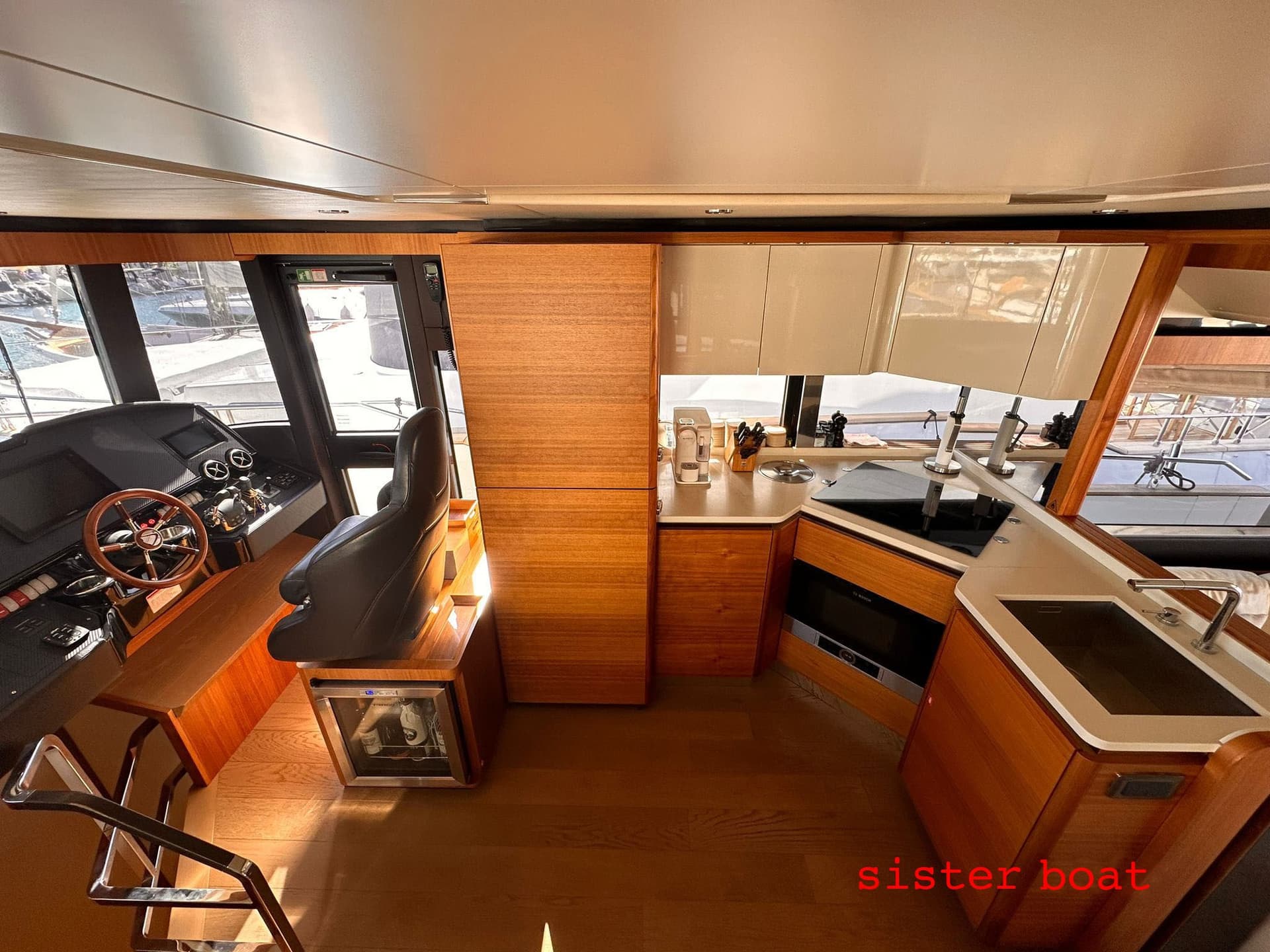 Absolute 58 Navetta - Deck View Absolute 58 Navetta - Deck View