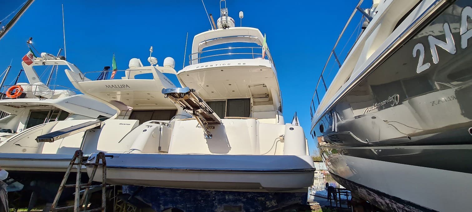 Jeanneau Prestige 42 - Detail View 1 Jeanneau Prestige 42 - Detail View 1
