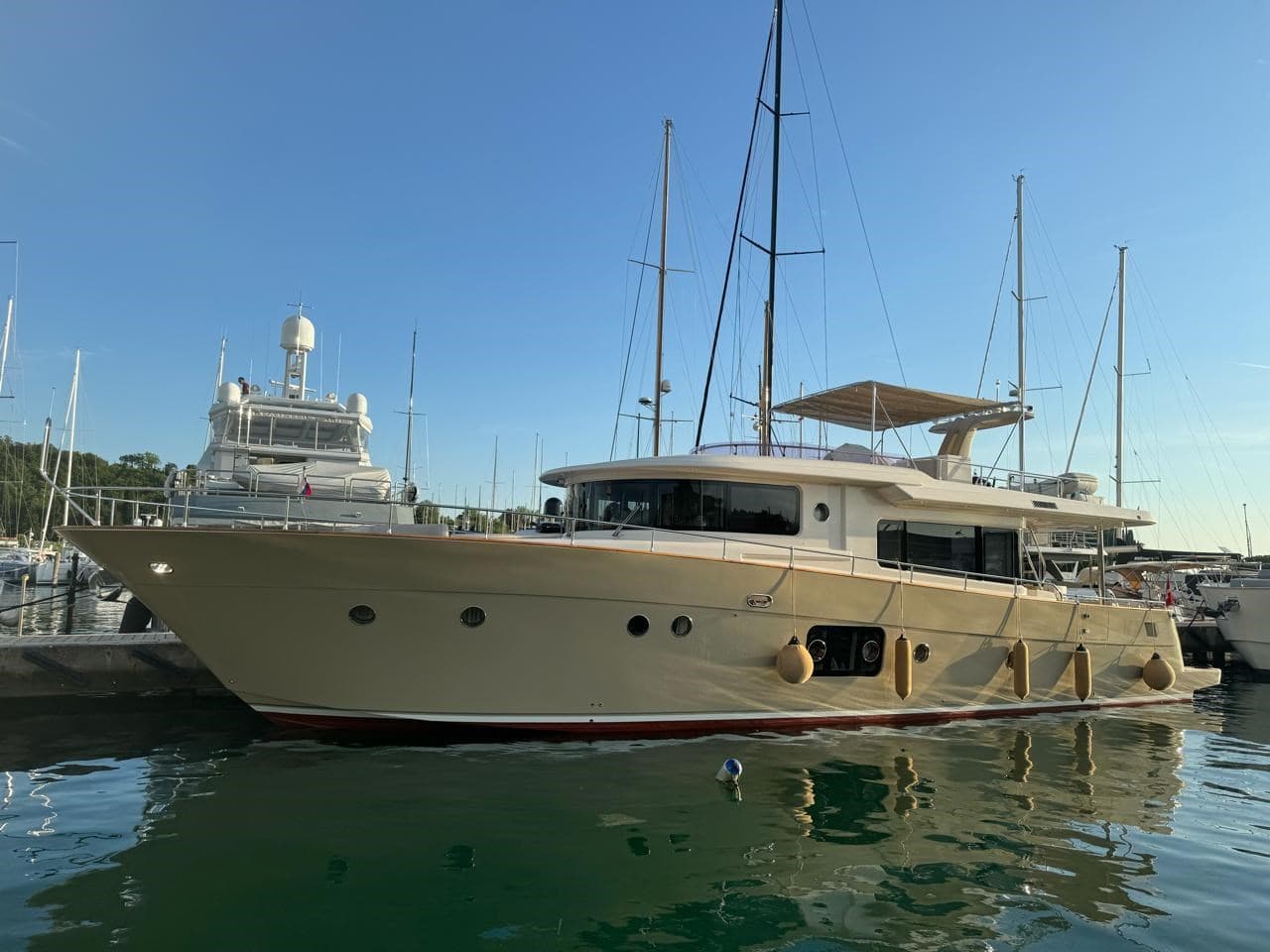 Apreamare Maestro 66 - Main View Apreamare Maestro 66 - Main View