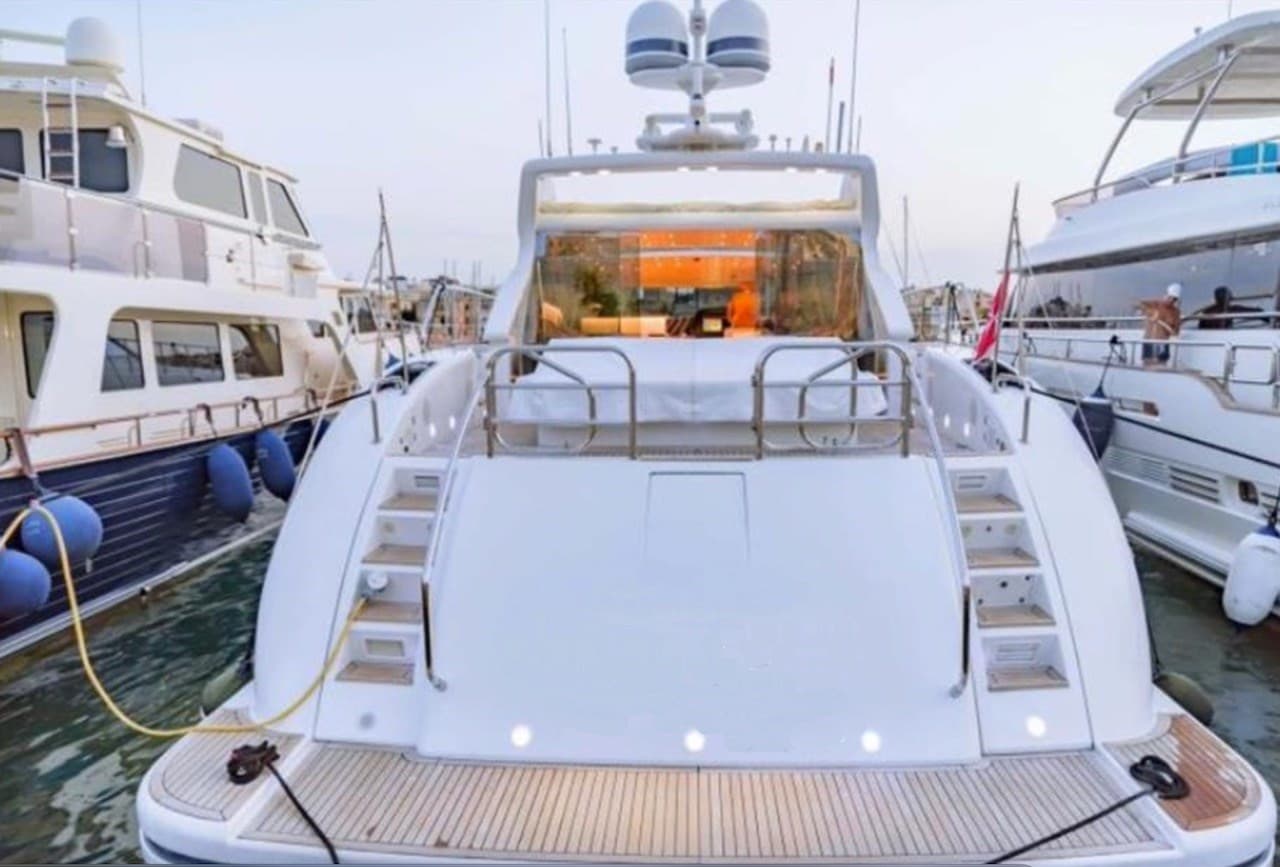 Cantiere Navale Arno Leopard 24 - Deck View Cantiere Navale Arno Leopard 24 - Deck View