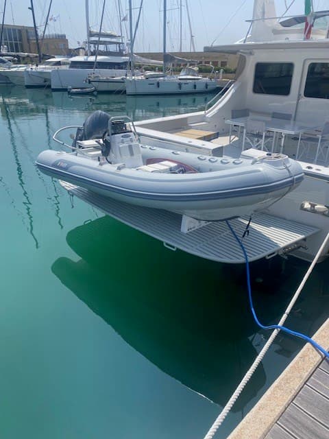 Fb Design (Fabio Buzzi) 80 - Detail View 1 Fb Design (Fabio Buzzi) 80 - Detail View 1