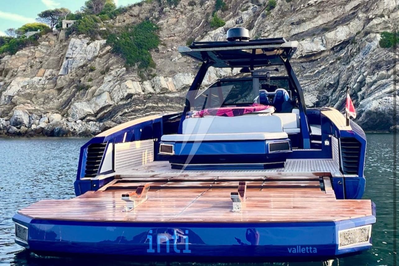 Evo Yachts R4 Xt d'occasion - détail 3