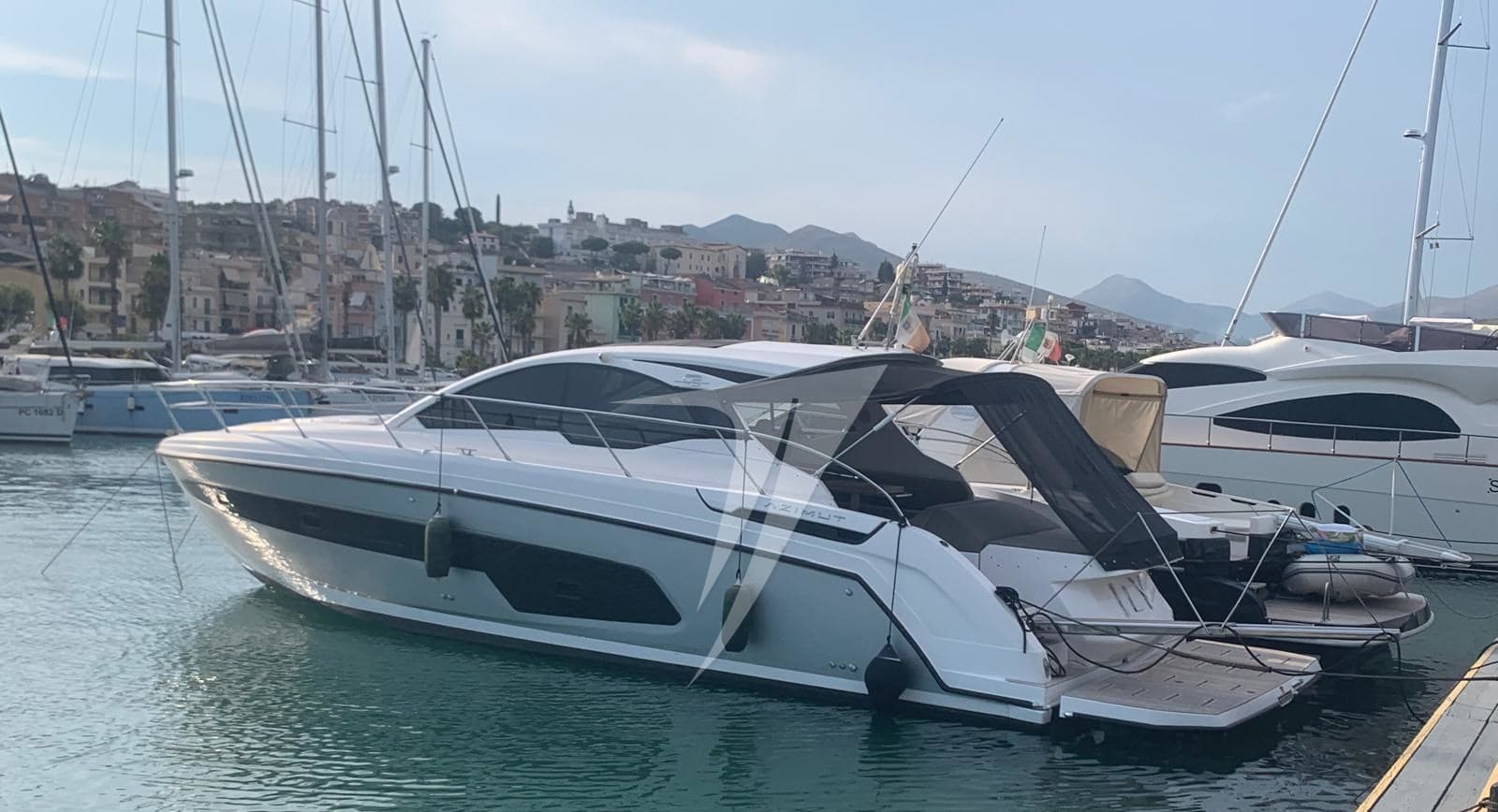 Azimut Atlantis 45 used - detail 1