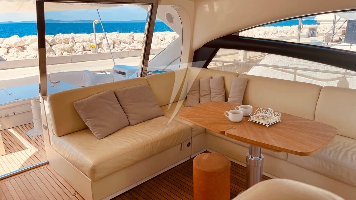 Pershing 62 usato - dettaglio 2