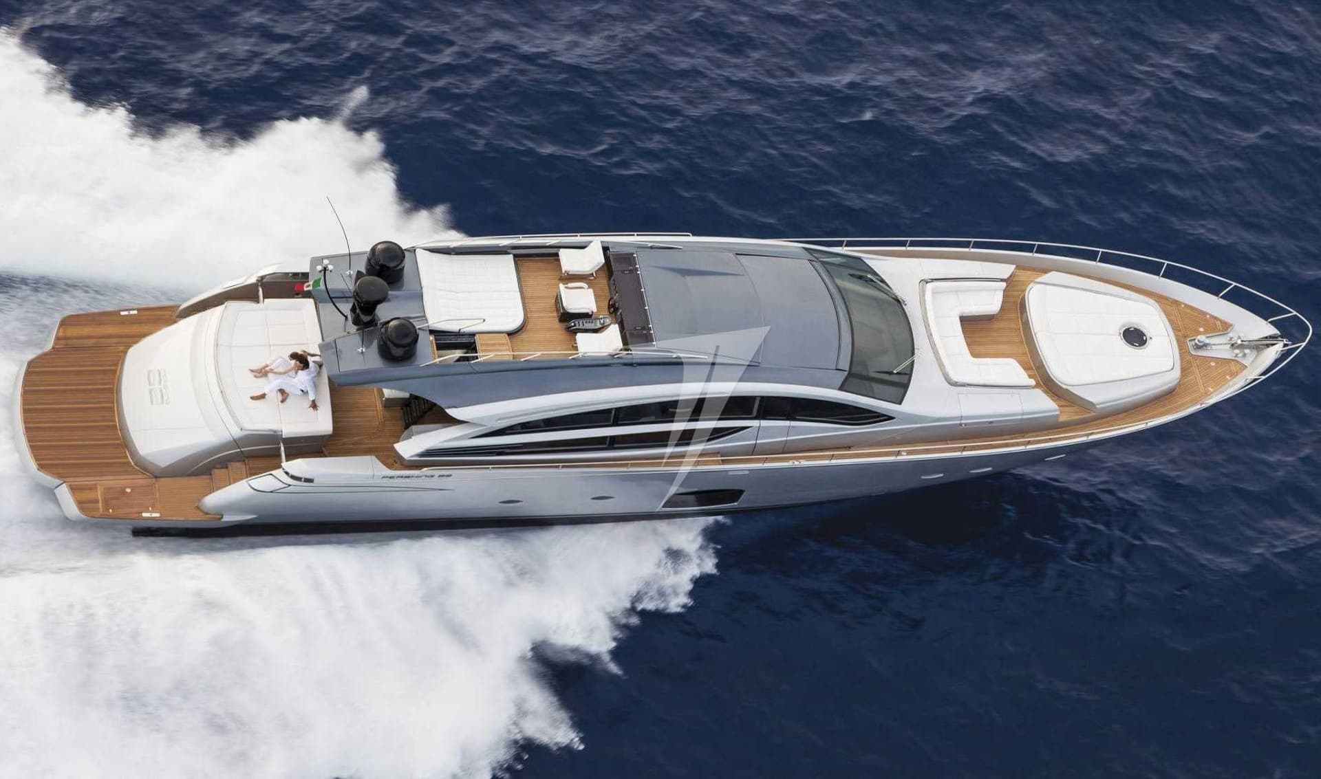 Pershing 82 Vhp - Interior View Pershing 82 Vhp - Interior View