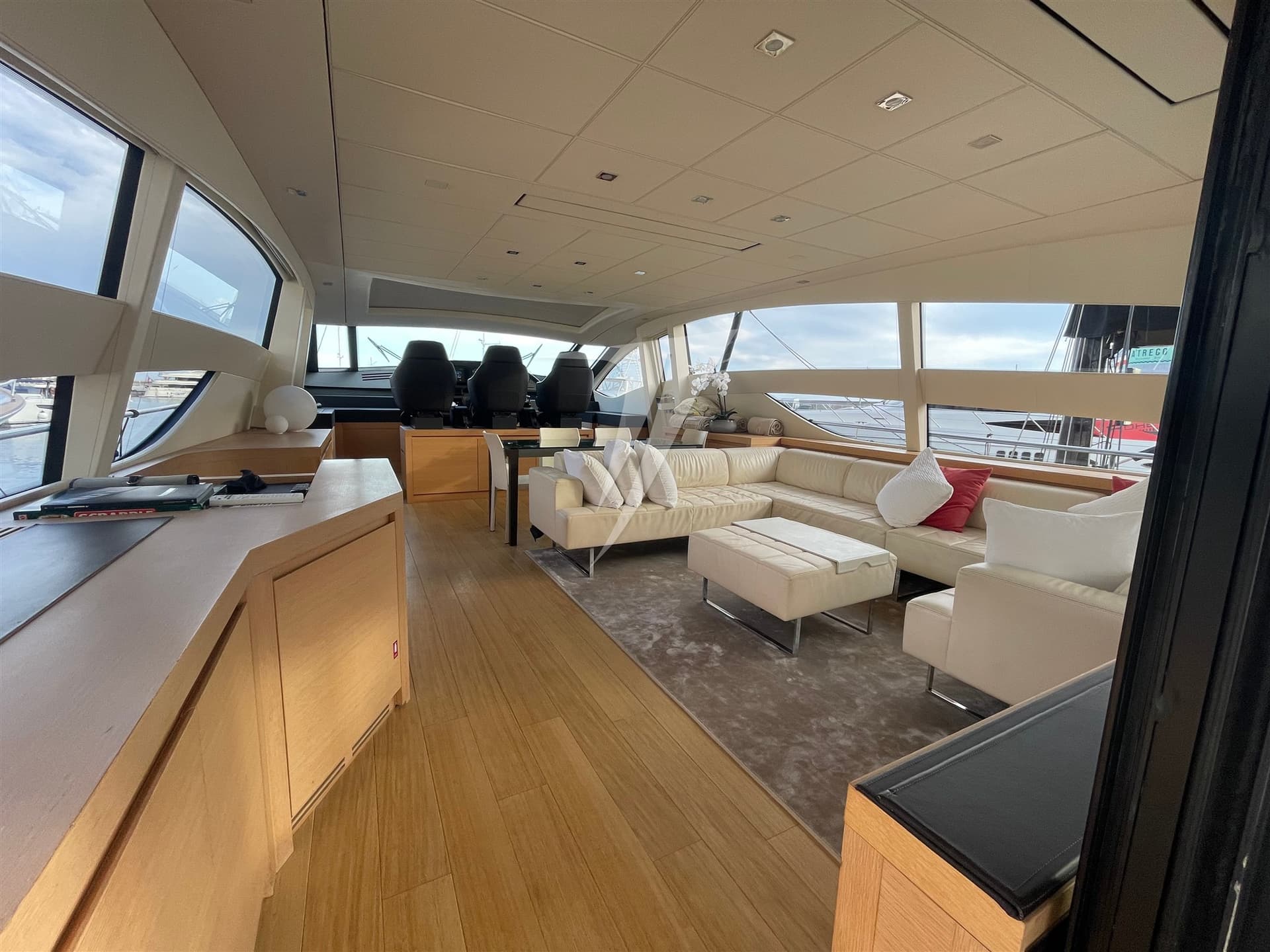Pershing Pershing 80' usato - foto hero 7