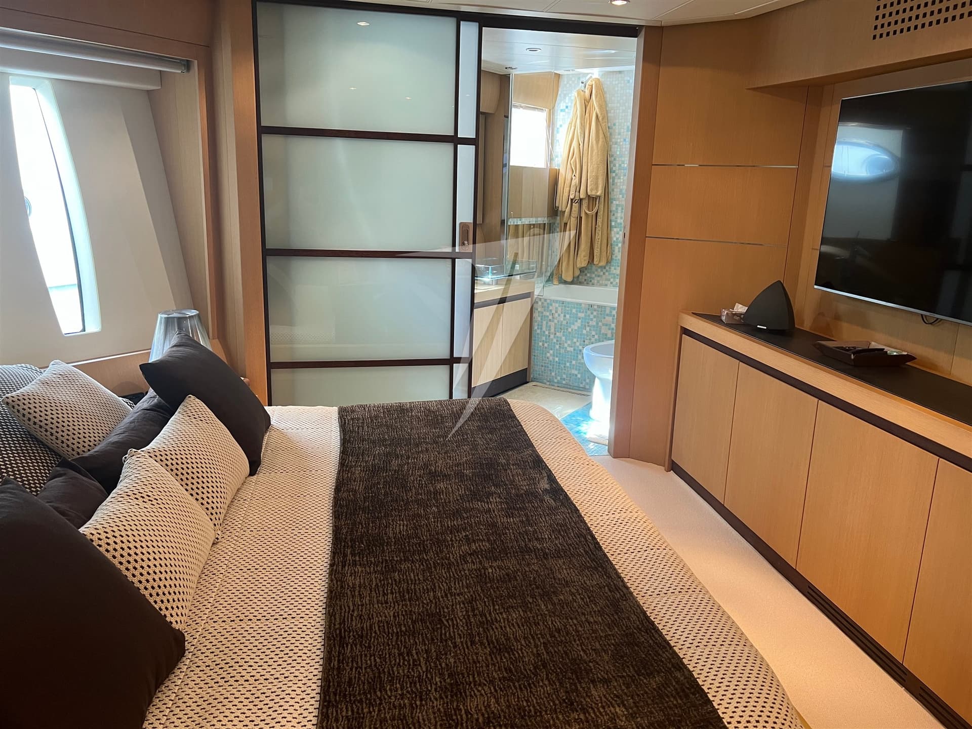 Pershing Pershing 90' usato - foto hero 11