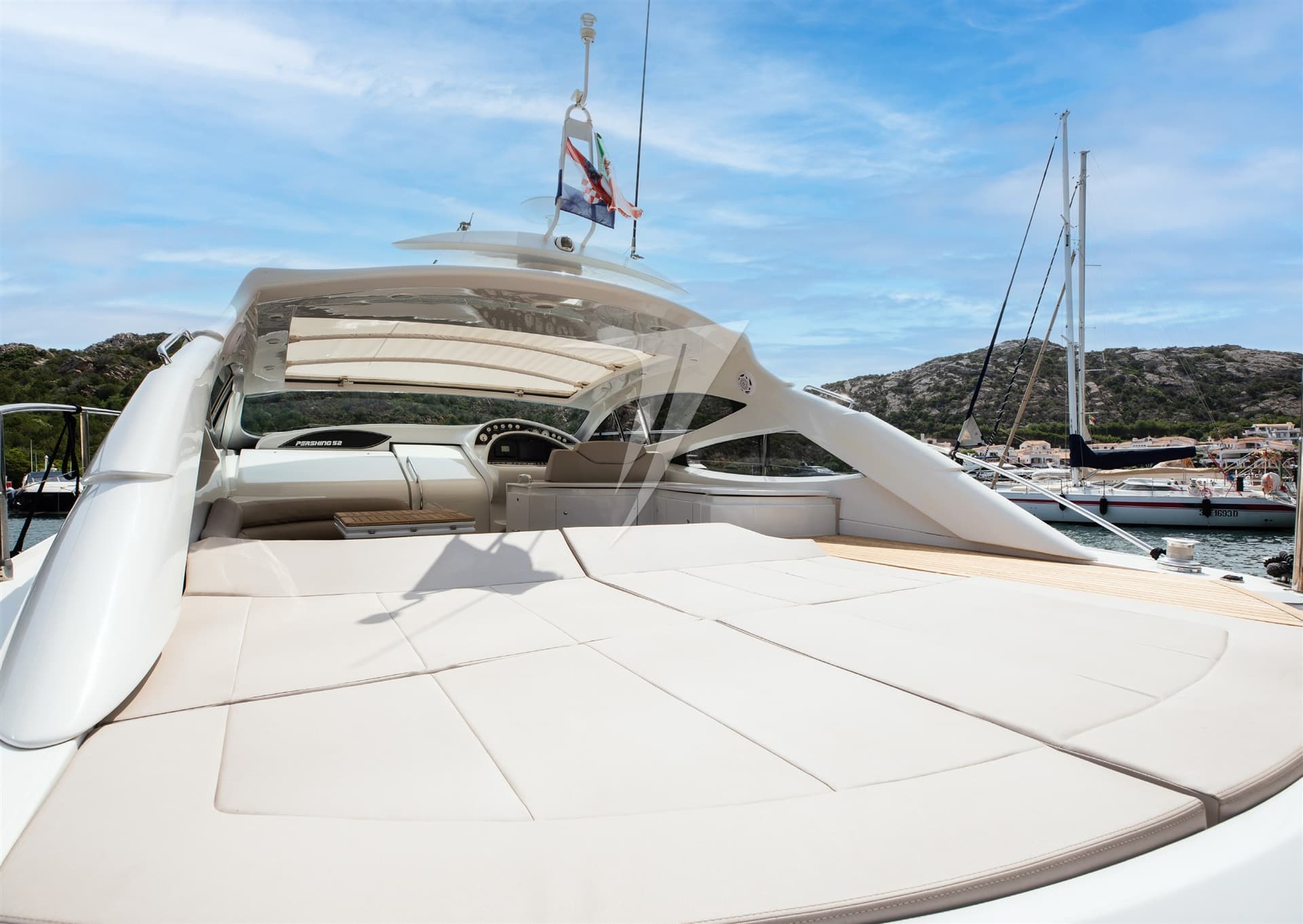 Pershing Pershing 52' - Interior View Pershing Pershing 52' - Interior View