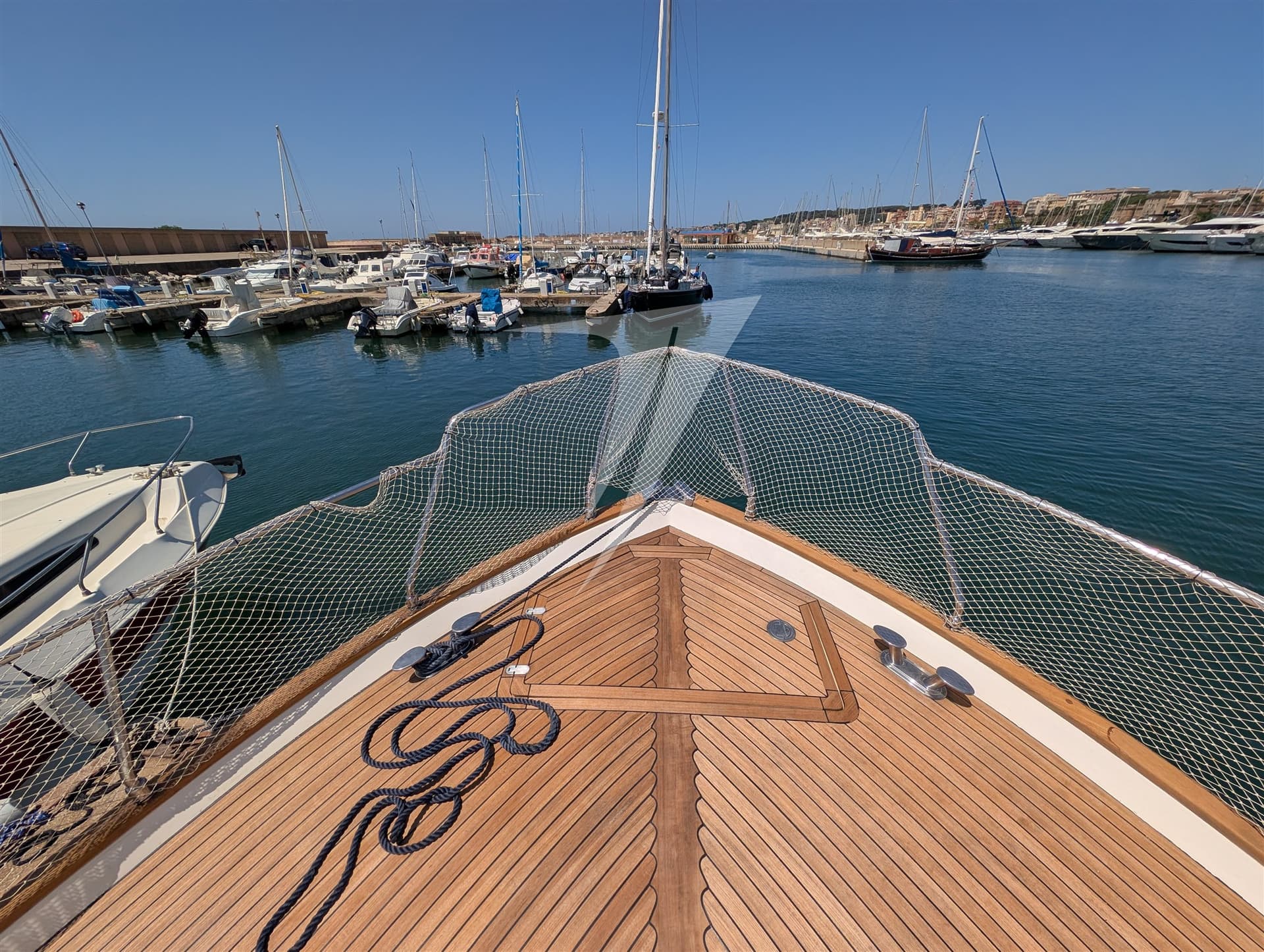 Mochi Craft Mochi 51 Dolphin - Interior View Mochi Craft Mochi 51 Dolphin - Interior View