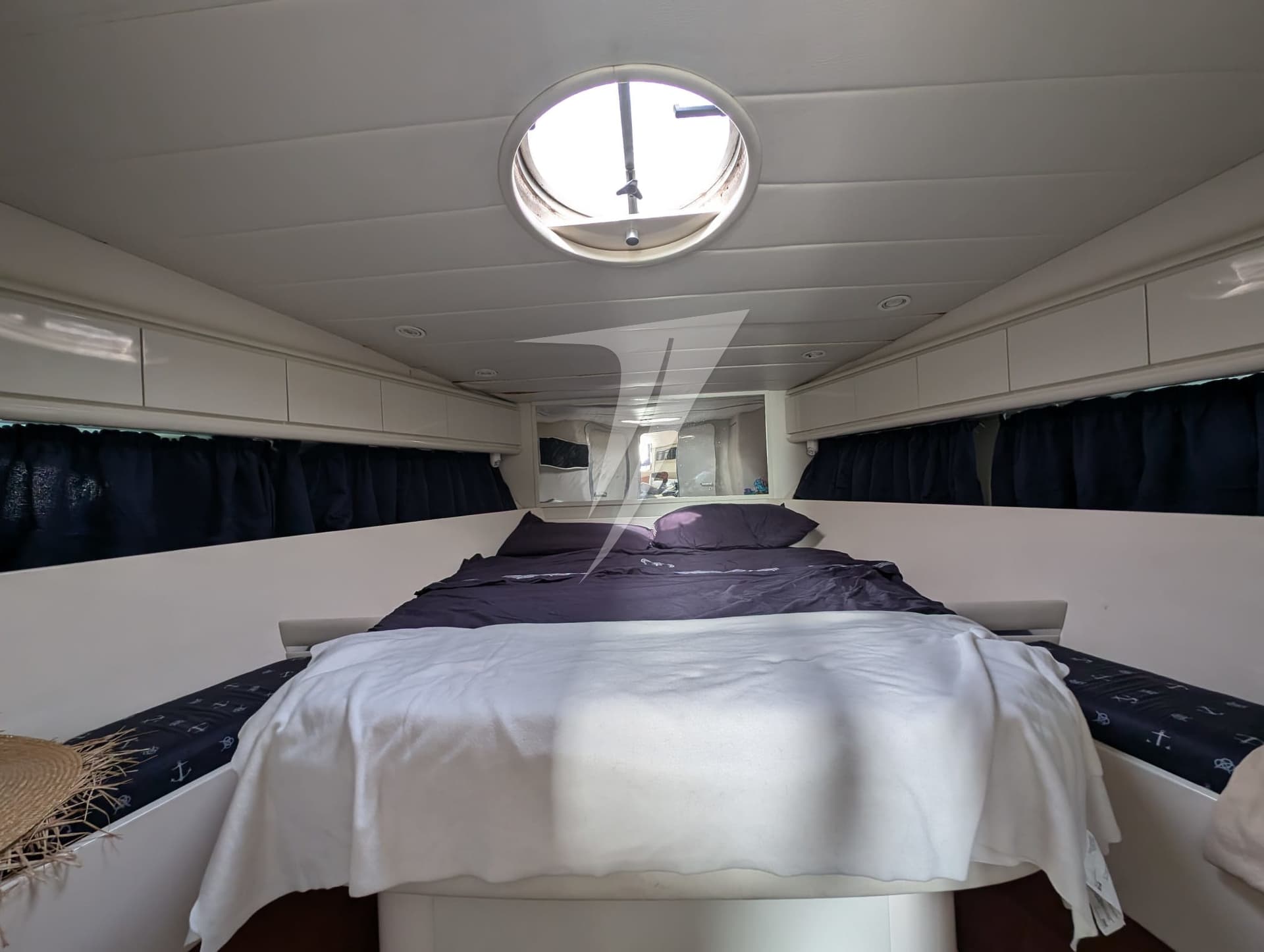 Pershing 40 usato - foto hero 17