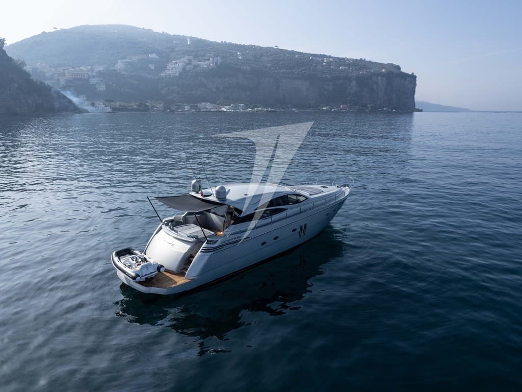 Pershing 62 - Interior View Pershing 62 - Interior View