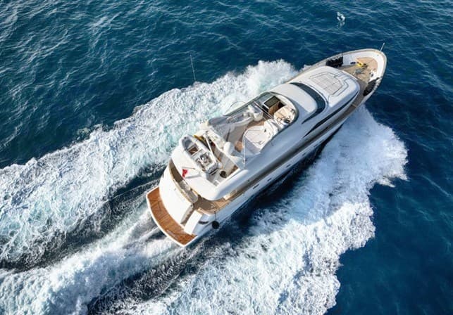 Fipa Maiora 29 Dp - Deck View Fipa Maiora 29 Dp - Deck View