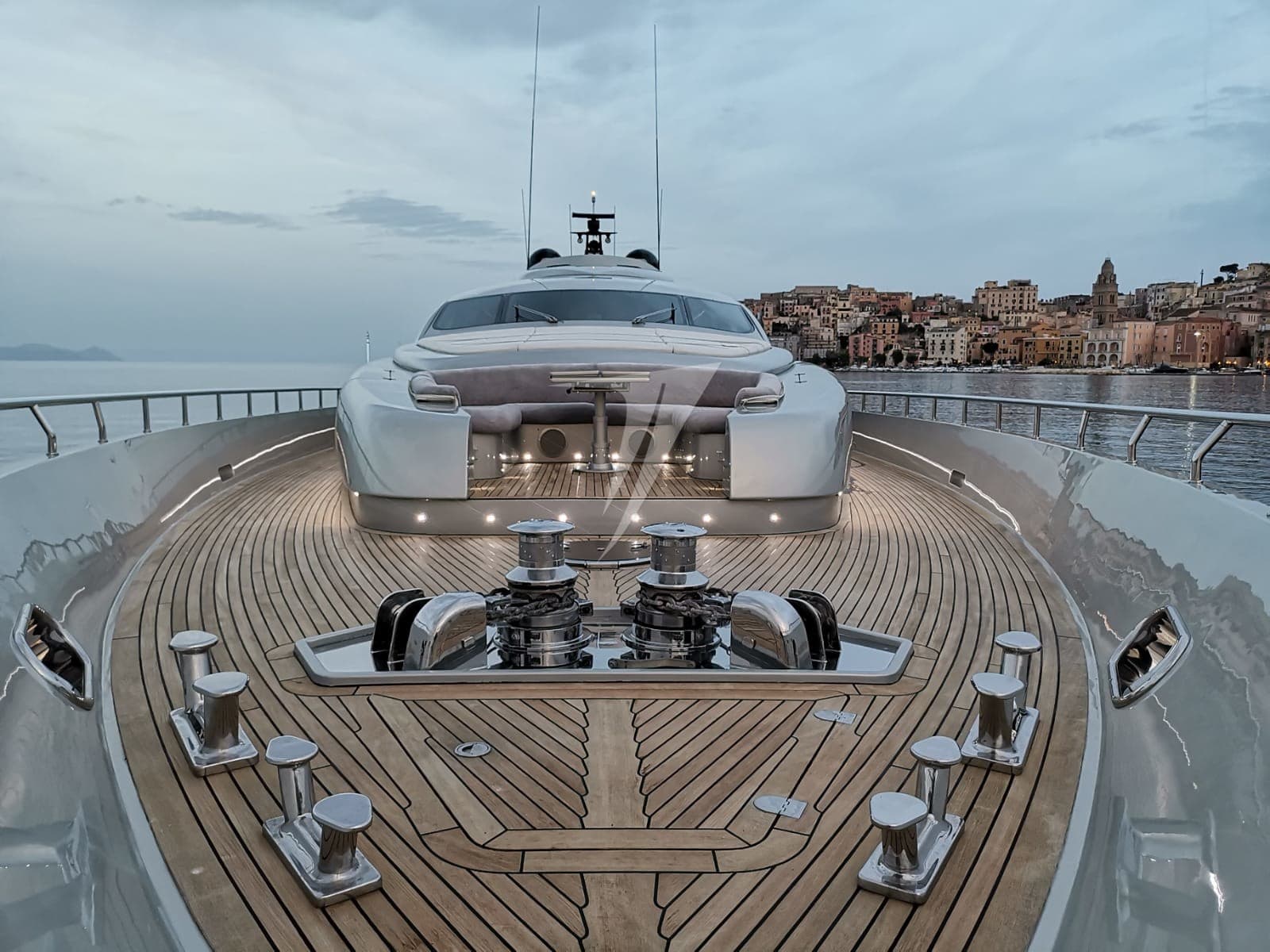 Pershing Pershing 115' usato - foto hero 25