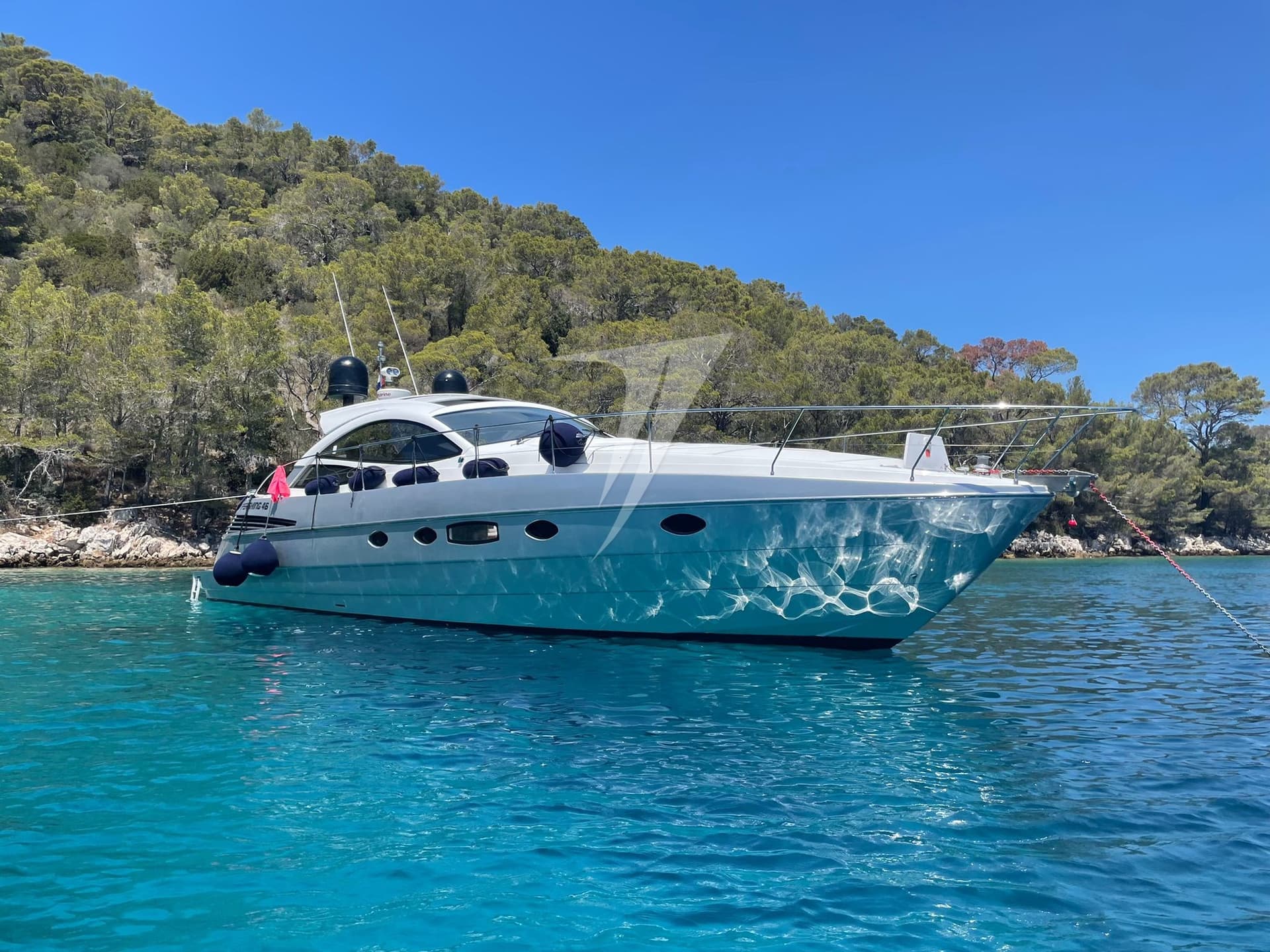 Pershing Pershing 46' - Detail View 1 Pershing Pershing 46' - Detail View 1