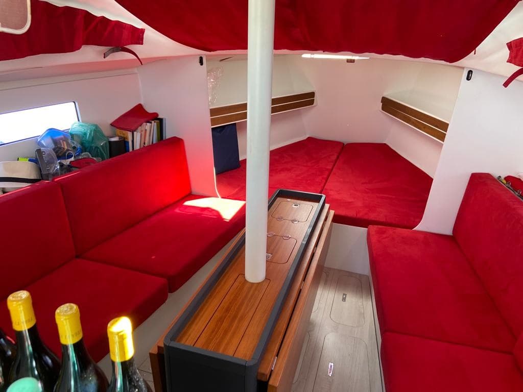 RM Yachts 970+ - Detail View 1 RM Yachts 970+ - Detail View 1