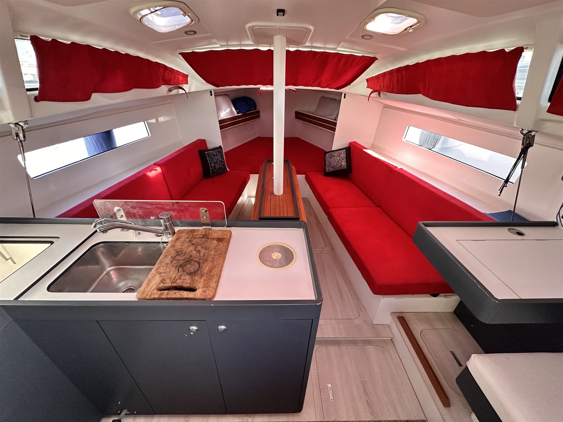 RM Yachts 970+ usato - foto hero 26