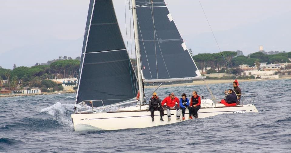 Dufour Yachts 34 Performance - Interior View Dufour Yachts 34 Performance - Interior View