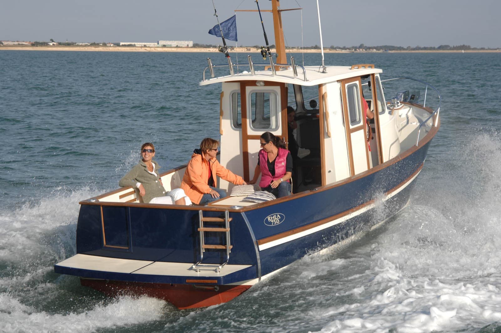 Rhéa Marine Rhèa 750 Timonier d'occasion - image hero 18