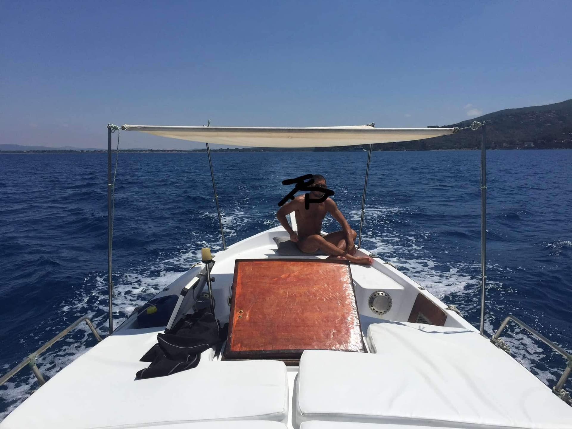 Costa D'Argento Gozzo 7 - Deck View Costa D'Argento Gozzo 7 - Deck View