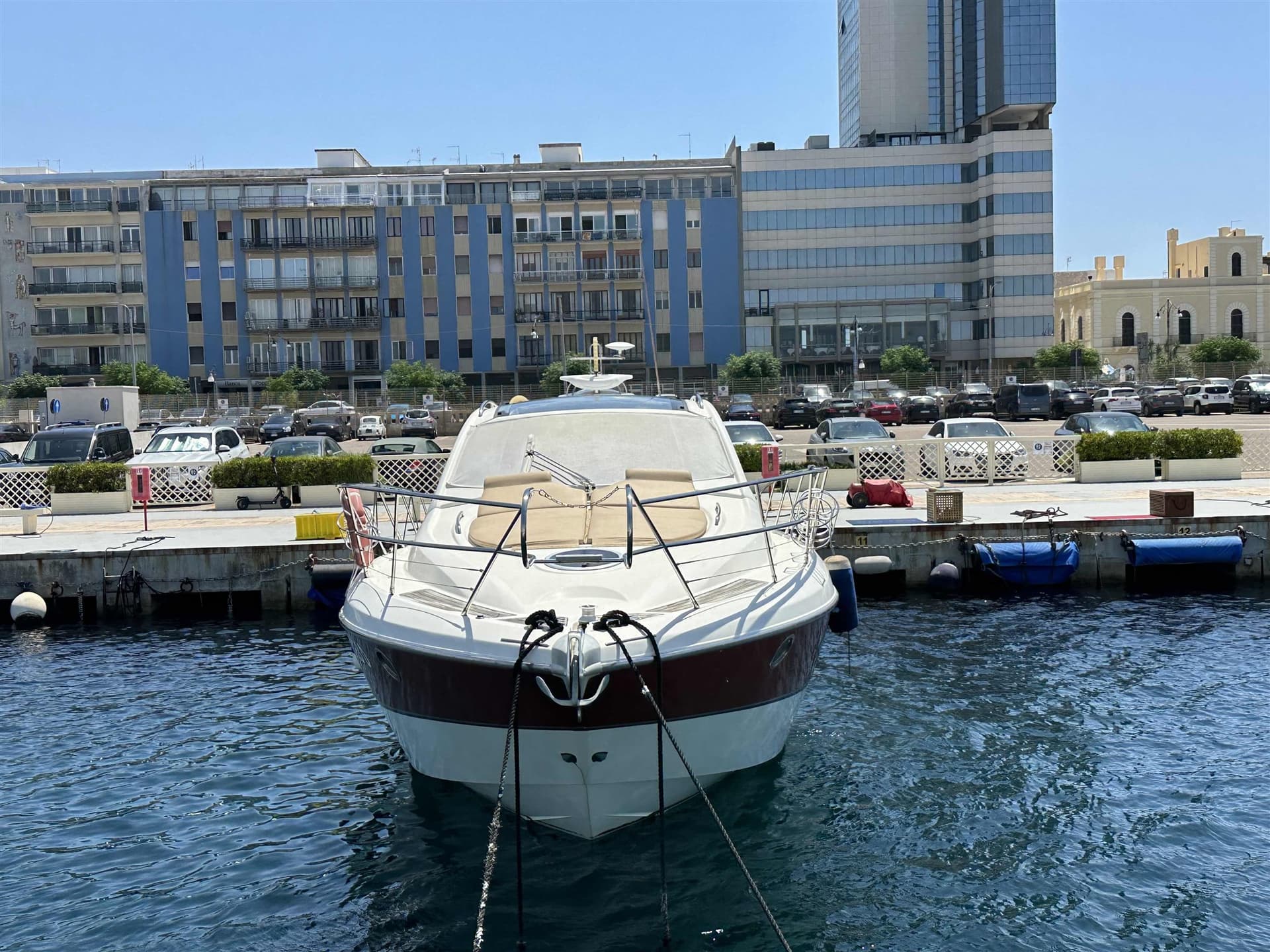 Cranchi Mediterranee 43 Hard Top usato - dettaglio 3