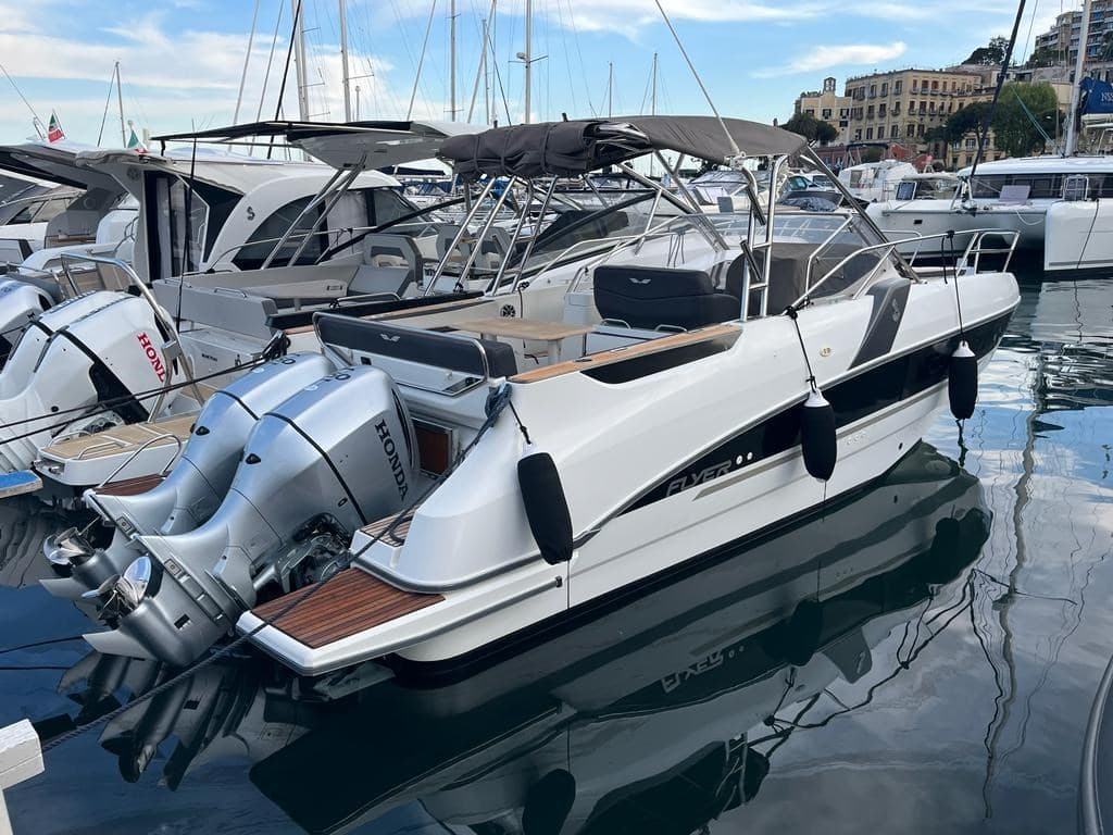 Beneteau Flyer 8.8 Sundeck usato - dettaglio 1