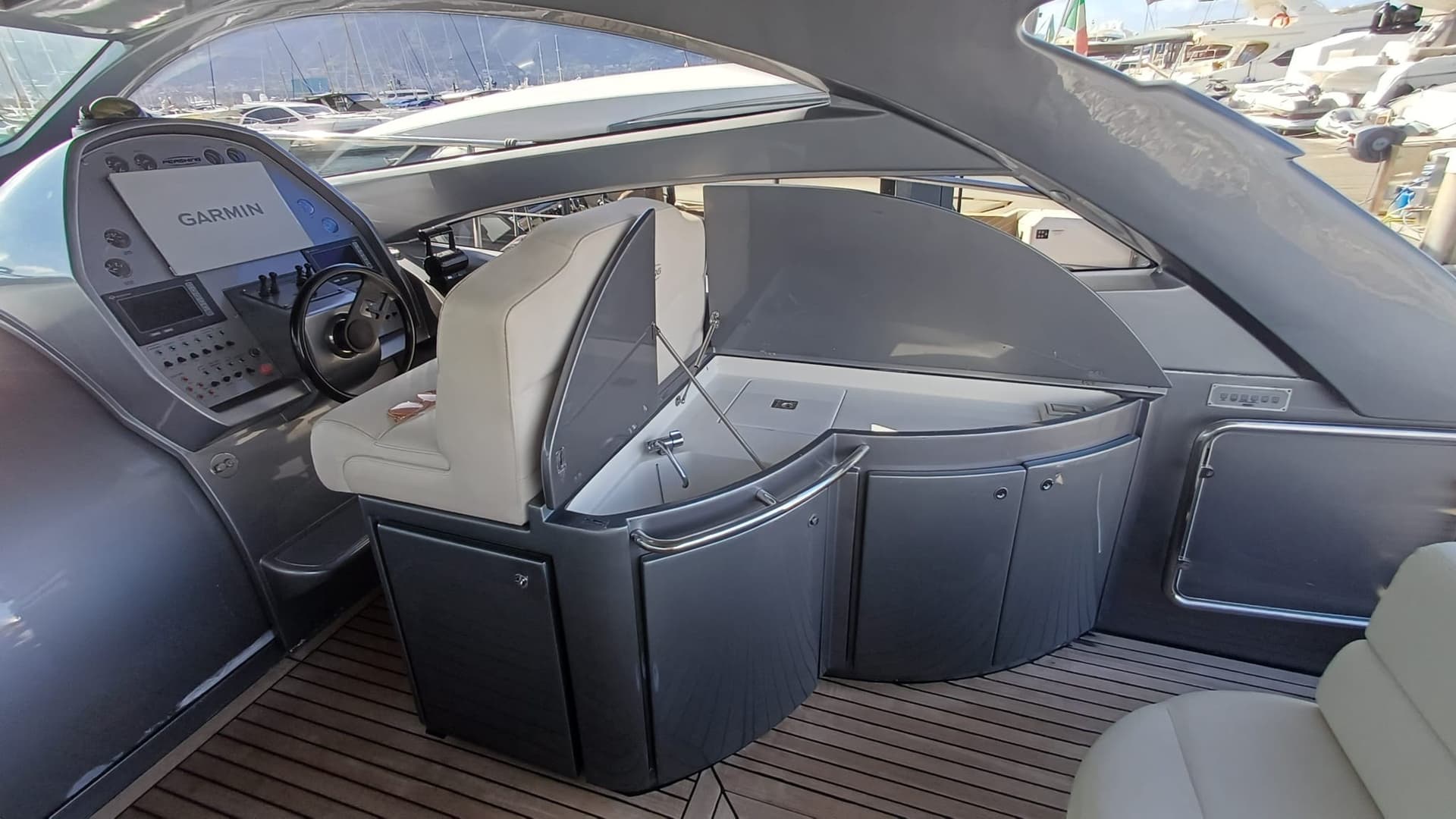 Pershing Pershing 50' used - detail 4