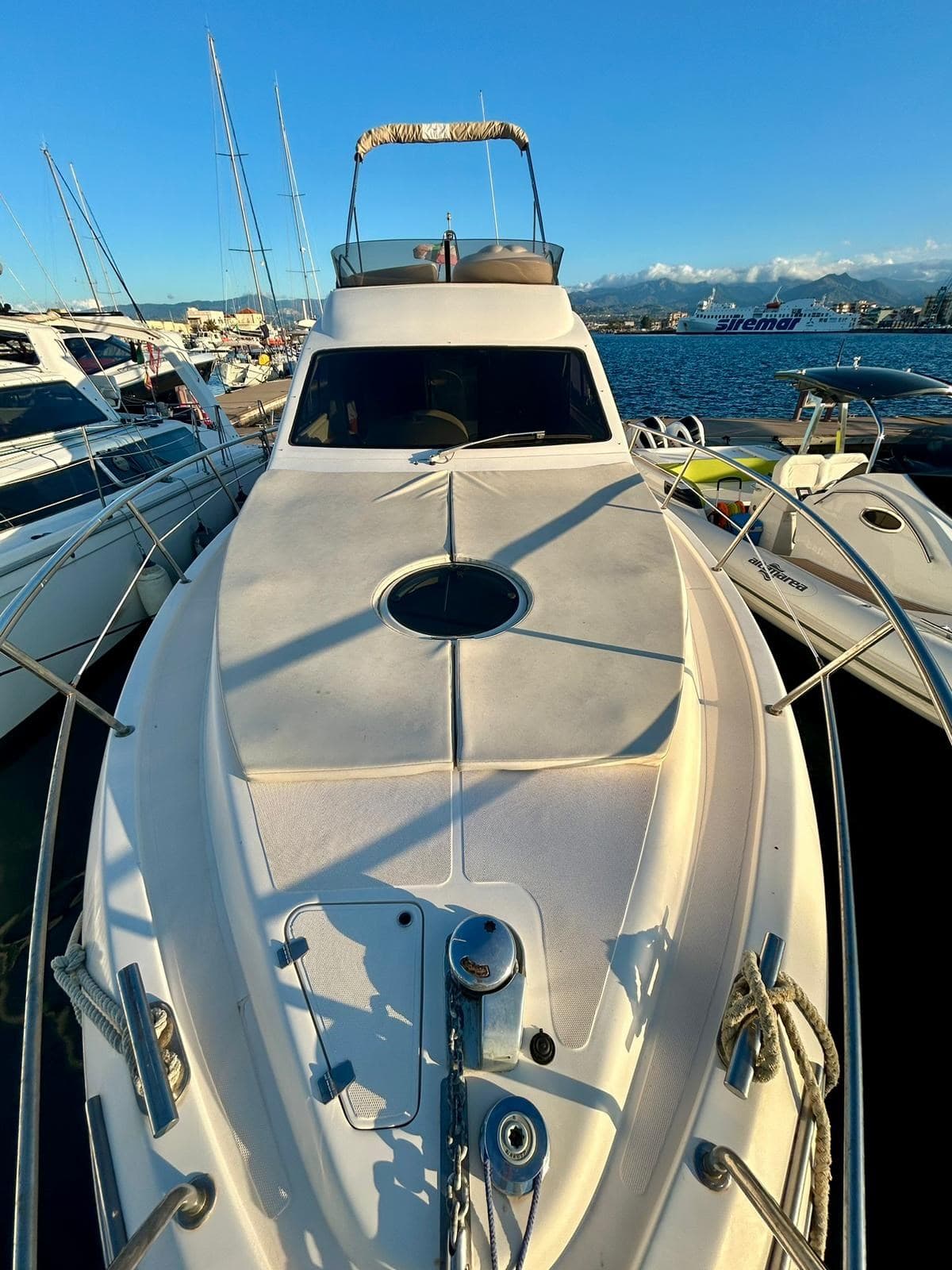 Intermare 35 Fly used - detail 3