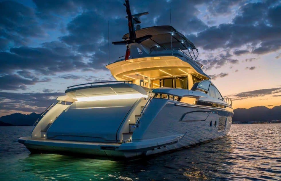 Azimut S8 usato - foto hero 3