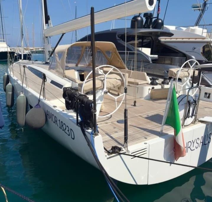 Solaris Solaris 50 - Deck View Solaris Solaris 50 - Deck View