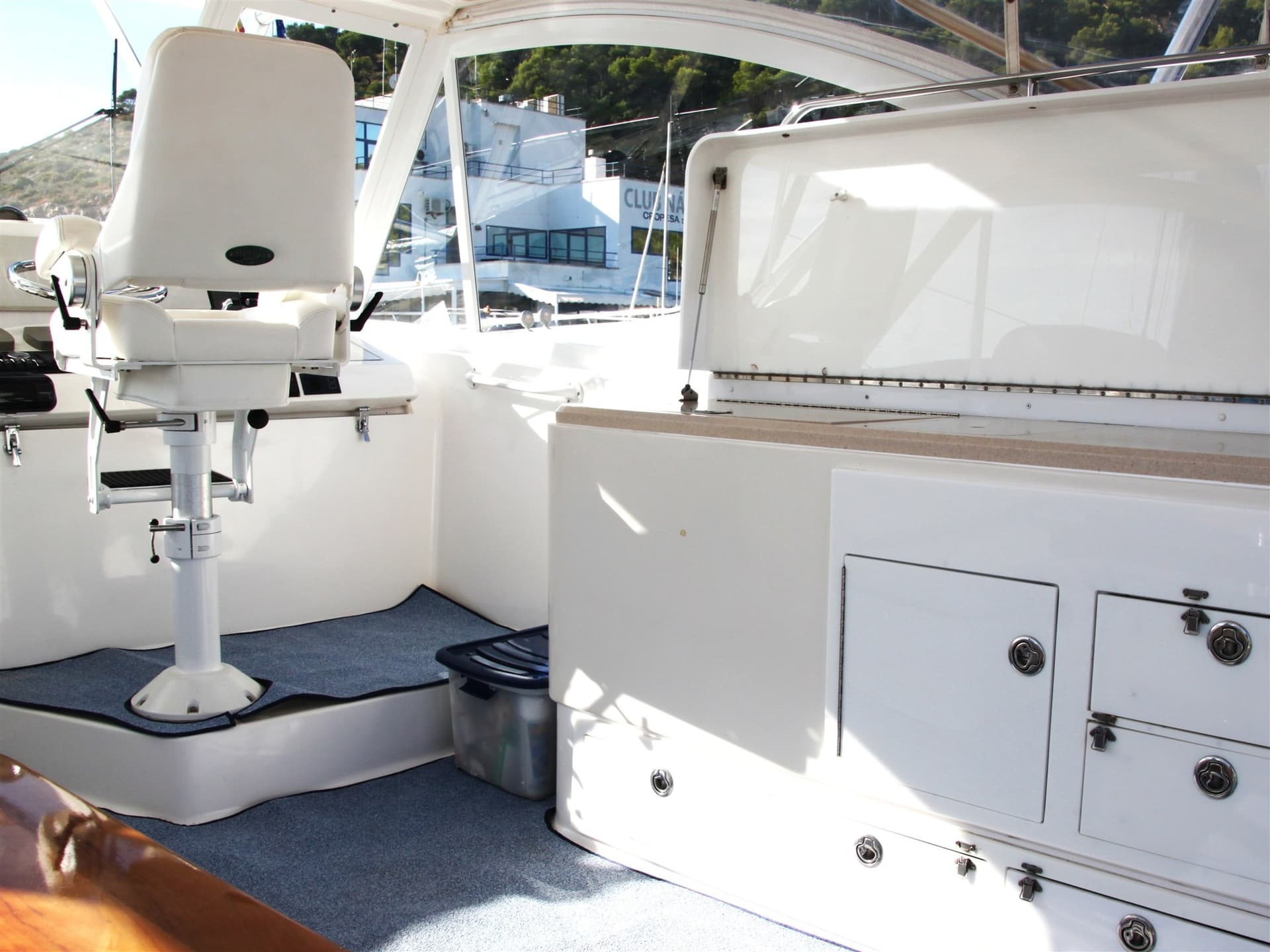 Luhrs 41 OPEN usato - foto hero 9